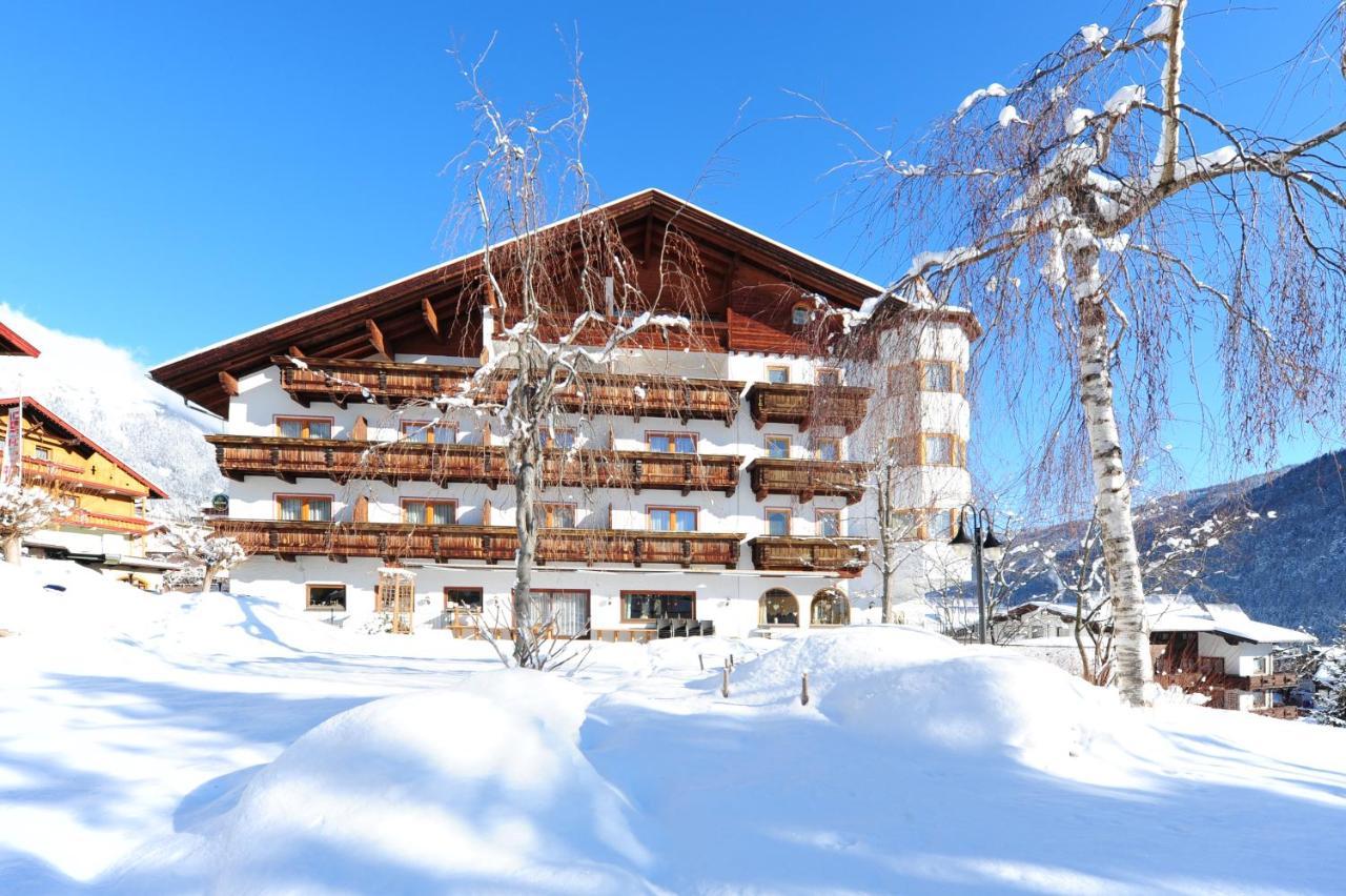 Das Posthaus Stubai&Smart Hotel Fulpmes Exterior photo