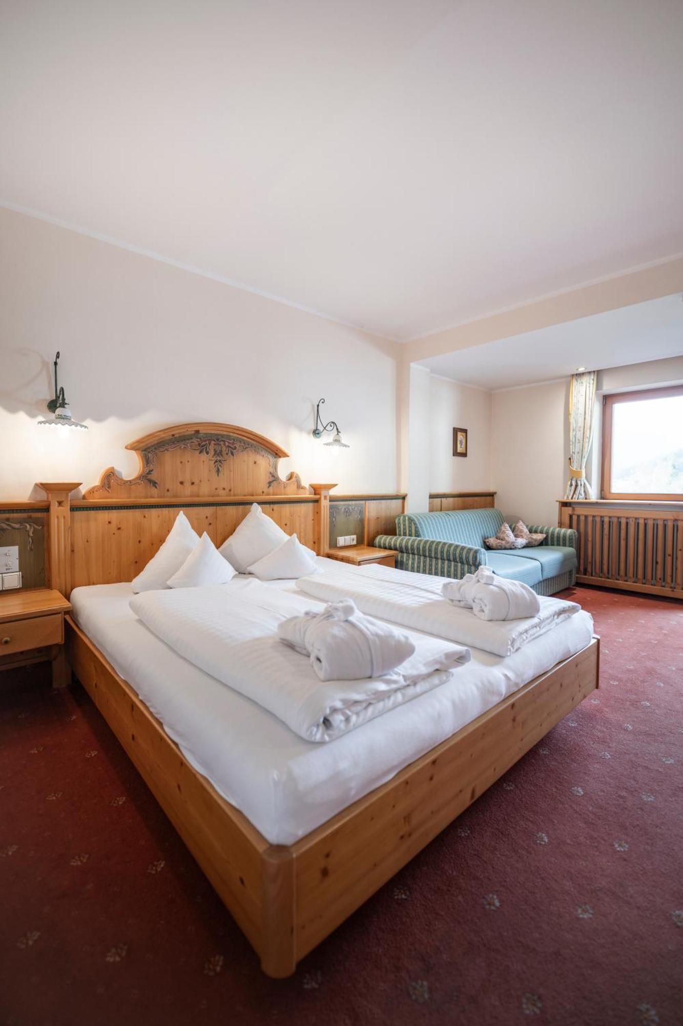 Das Posthaus Stubai&Smart Hotel Fulpmes Exterior photo